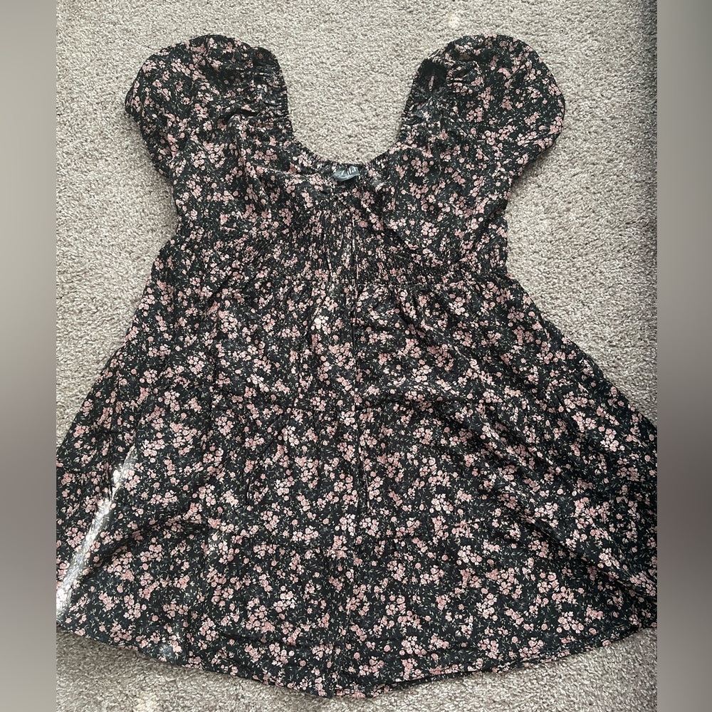 Arula Floral Baby Doll Dress- Size B, worn once